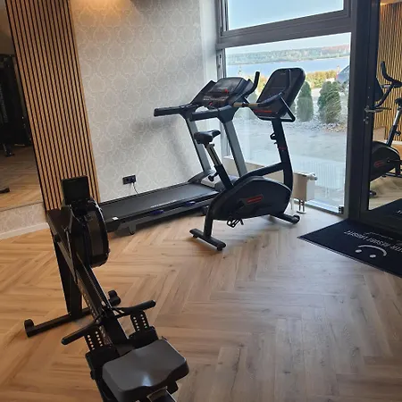 Schwimmende Rooftop Апартаменты Elsterheide